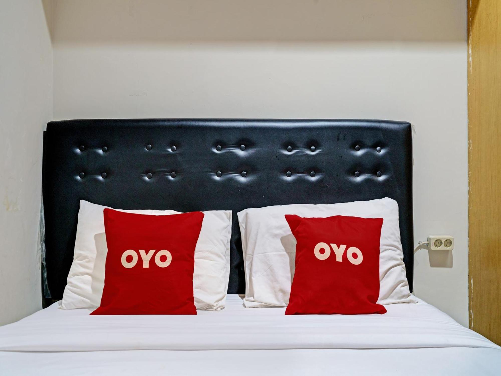 Oyo 92772 Losmen Diah Syariah Langsa 외부 사진